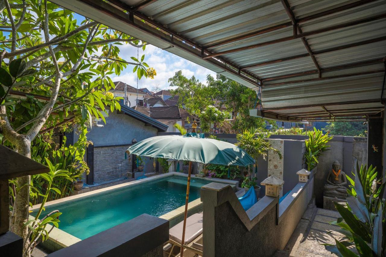 Terrace Garden Homestay And Spa Джимбаран Екстер'єр фото